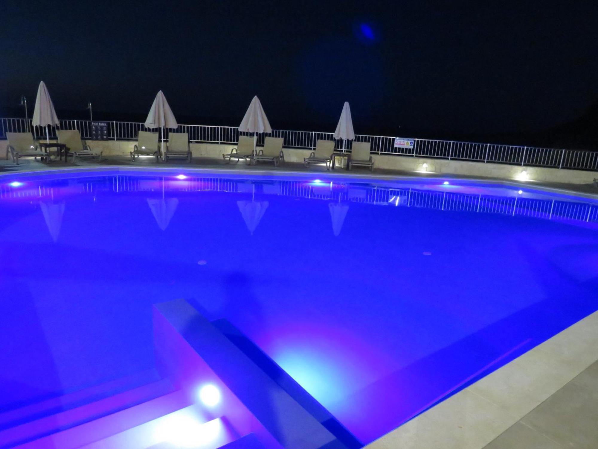 Blue Beach Villas Apartments Stavrós エクステリア 写真