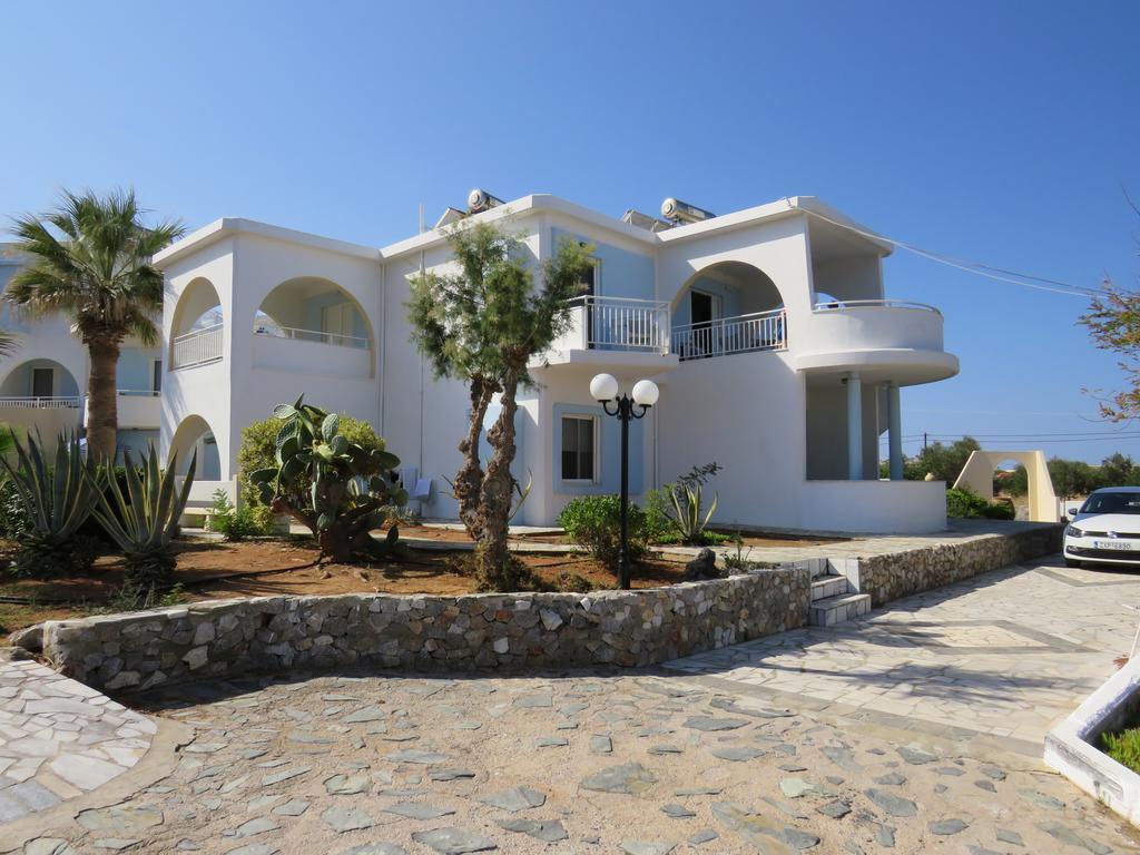 Blue Beach Villas Apartments Stavrós エクステリア 写真