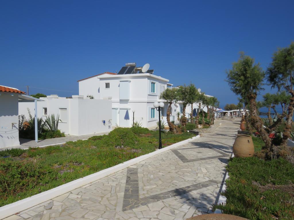 Blue Beach Villas Apartments Stavrós エクステリア 写真