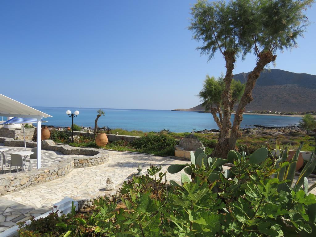 Blue Beach Villas Apartments Stavrós エクステリア 写真